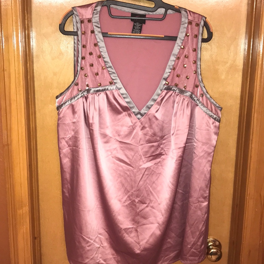 Soft pink tank top